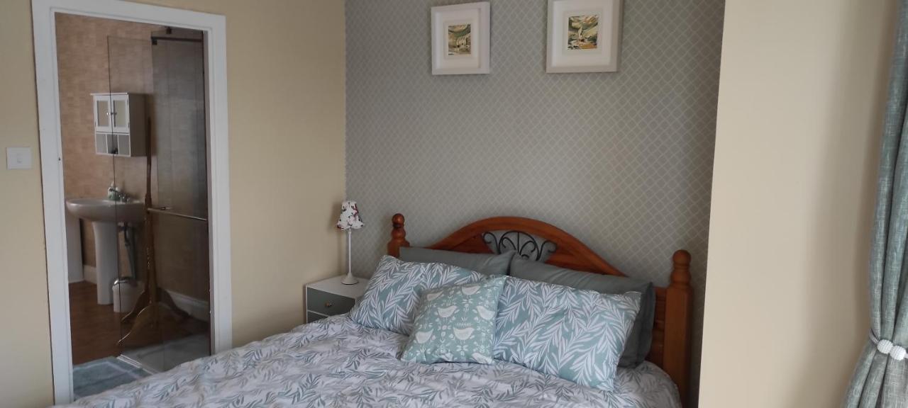 Padua House Holiday Home In The Centre Of Bundoran And 2 Mins Walk To The Beach 외부 사진